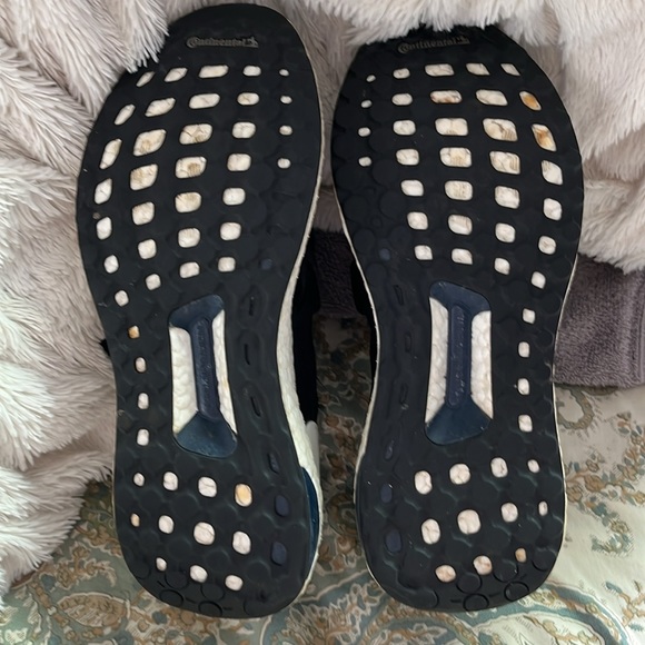 Stella McCartney ultra boost sneakers - Picture 3 of 5